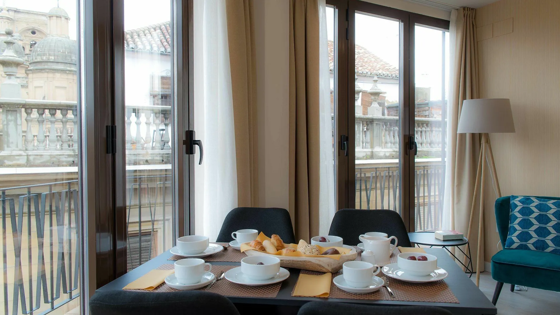 Apartamentos Puente Del Carbon Granada Apartmán