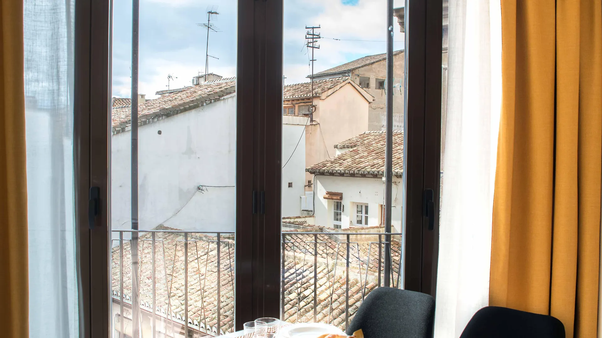 Apartamentos Puente Del Carbon Granada
