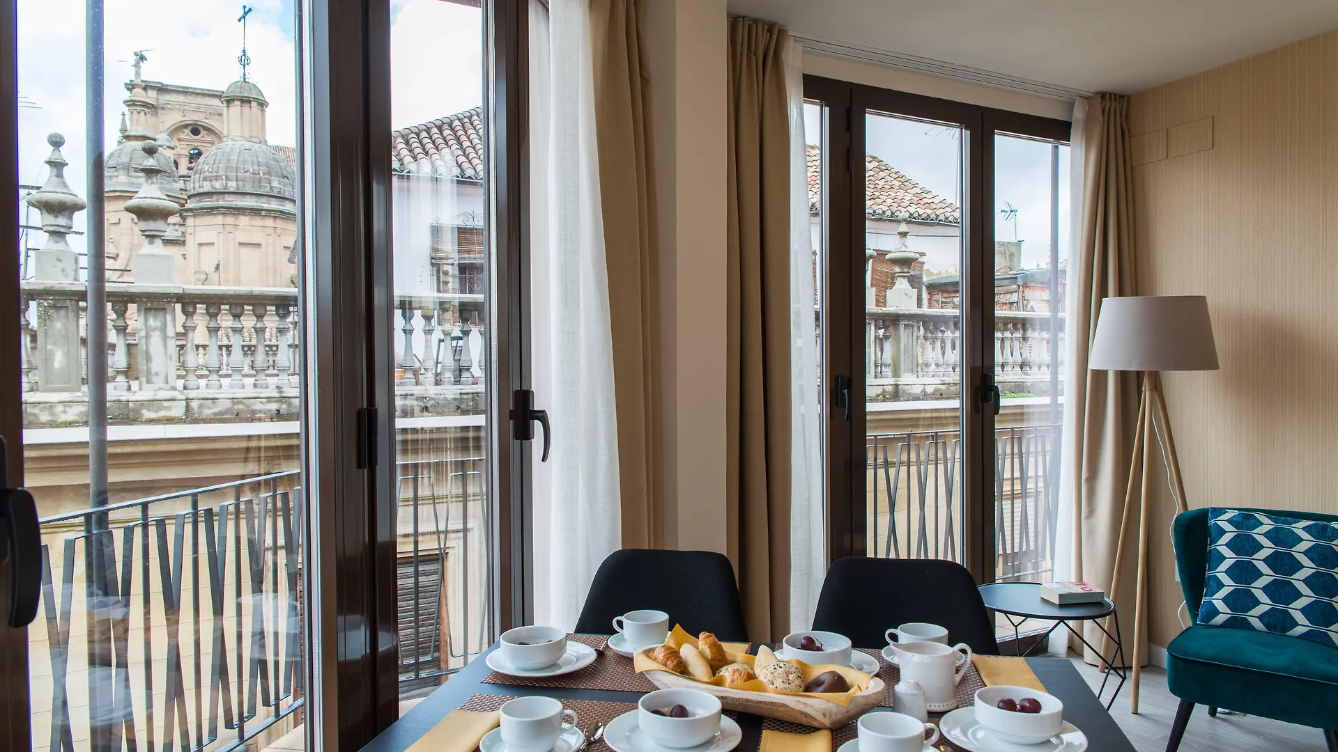 Apartamentos Puente Del Carbon Granada 0*,  Spain